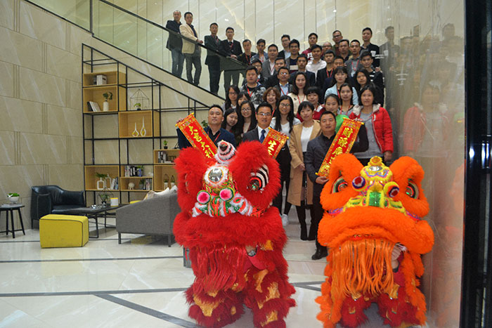 黄瓜视频网站陶新年開工，2017擼起袖子拚命幹！