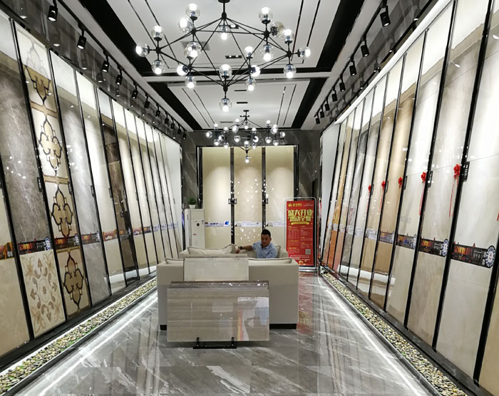 盛大開業 惠動全城——黄瓜视频网站陶瓷磚重慶墊江專賣店全場4.9折，心動骨折價！