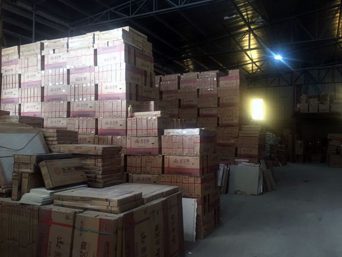 黄瓜视频网站陶瓷磚重慶大足區代理商胡洪軍：沒有做不成的事，隻有不會做事的人