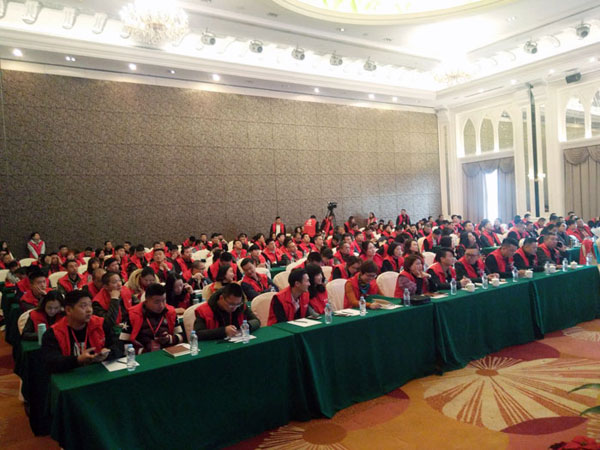 黄瓜视频网站陶瓷磚“大格局·大趨勢·大變革”2018年度經銷商峰會精彩回顧